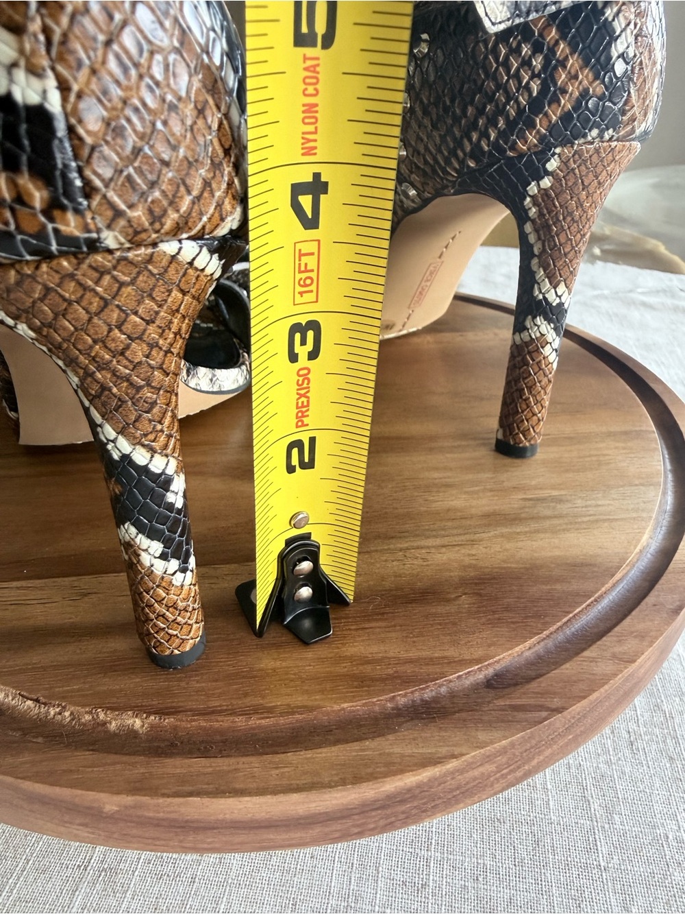 Vince Camuto Studded Snakeskin Print Ankle Strap Heels Size 8 - Picture 3 of 7